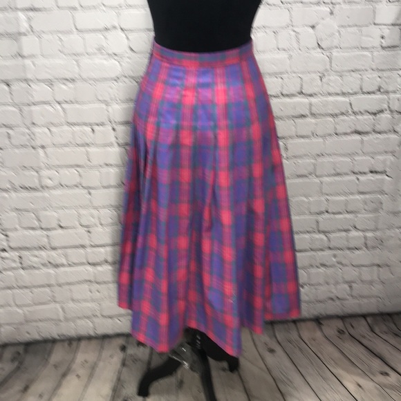 Vintage Pendleton plaid skirt - Picture 1 of 6